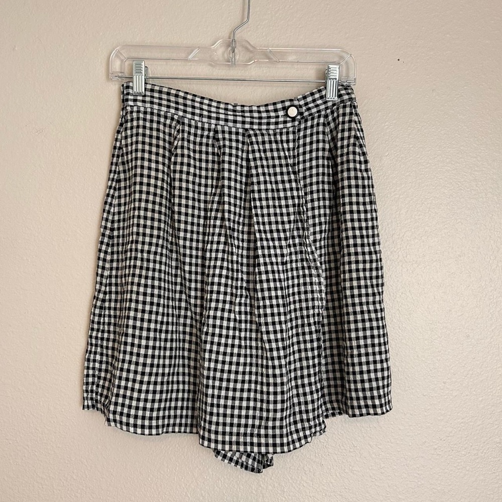Vintage Black and White Gingham Skort Skirt Shorts High Rise